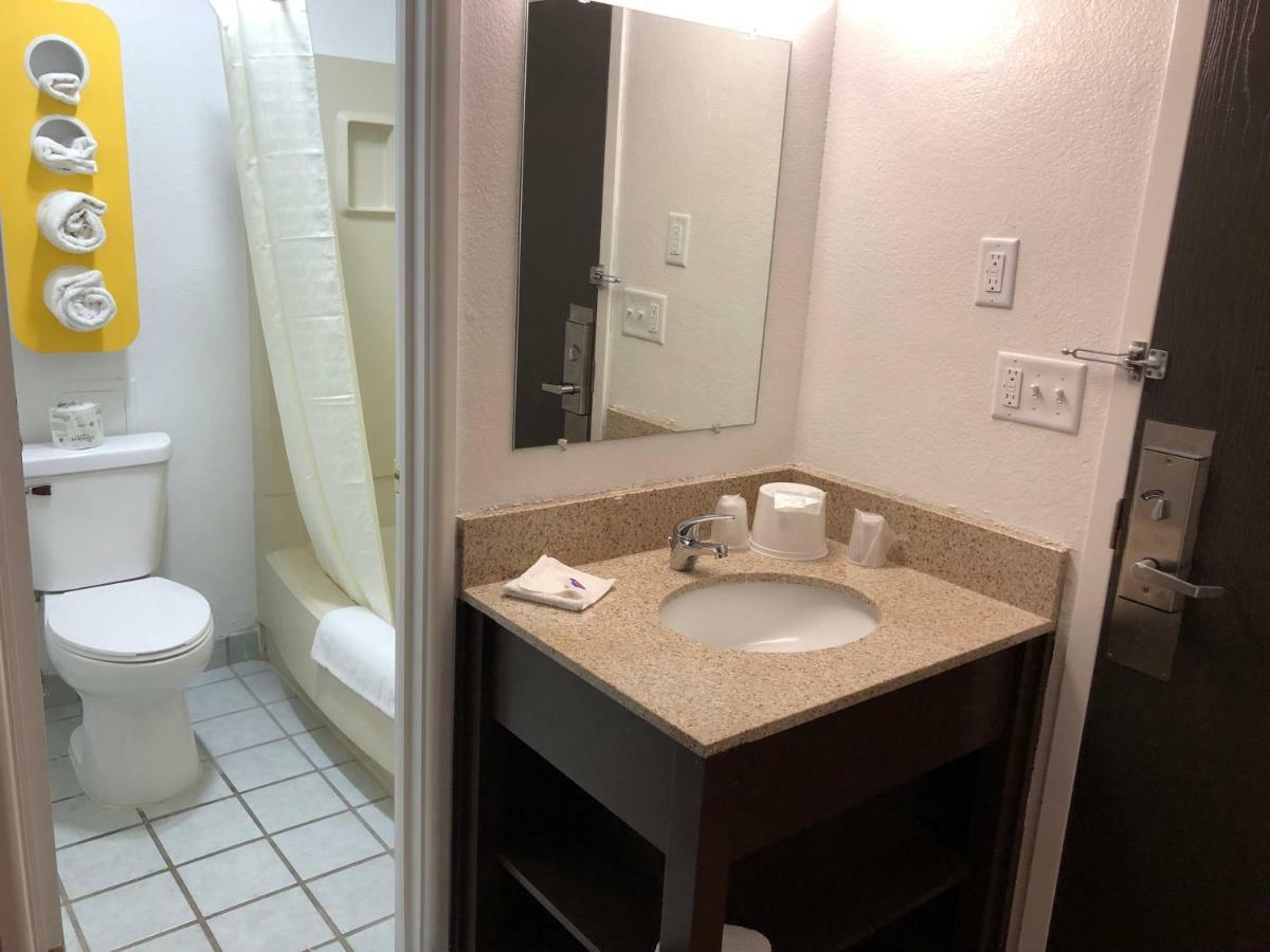 Motel 6-La Crosse, Wi Zewnętrze zdjęcie