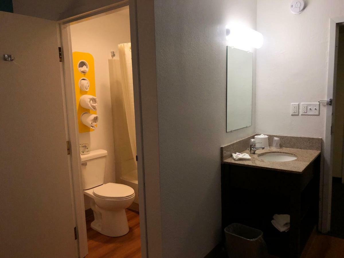 Motel 6-La Crosse, Wi Zewnętrze zdjęcie